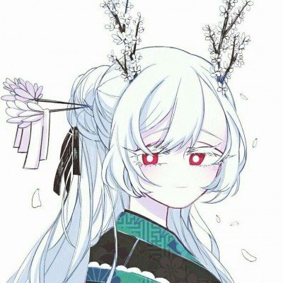 睡墓碑旁女孩爸爸发声